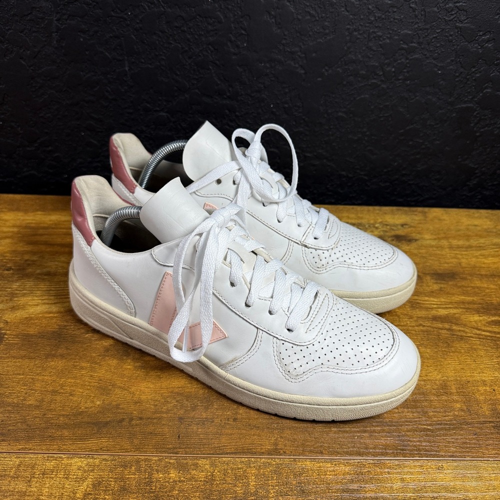 Veja V-10 White Petale Leather Low Top Sneakers Womens Size 10 EUR 41